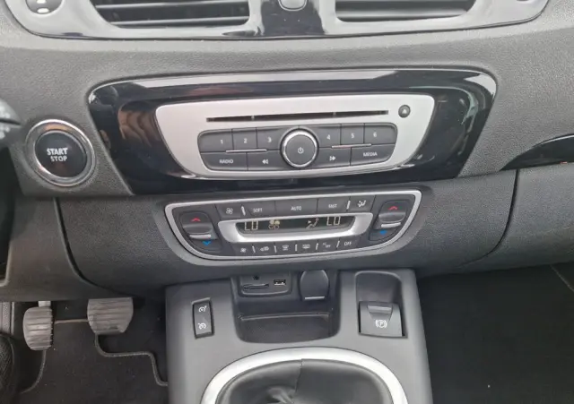 RENAULT Grand Scenic ENERGY TCe 130 BOSE EDITION