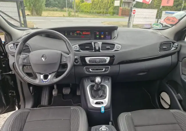 RENAULT Grand Scenic ENERGY TCe 130 BOSE EDITION