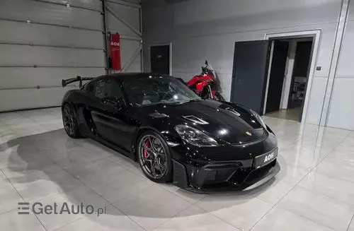 PORSCHE Cayman GT4 RS 