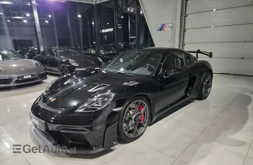 PORSCHE Cayman GT4 RS 