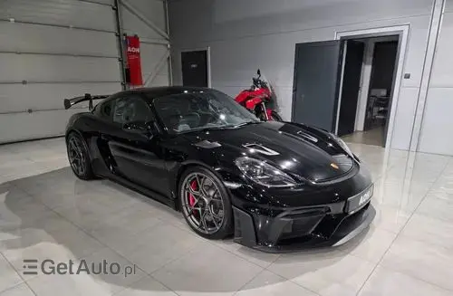 PORSCHE Cayman GT4 RS 
