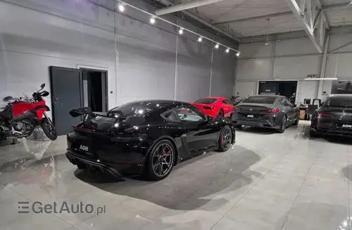 PORSCHE Cayman GT4 RS 