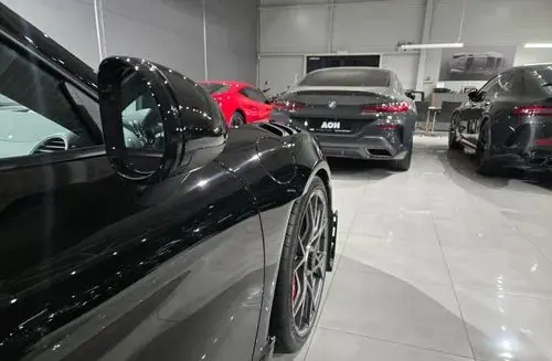 PORSCHE Cayman GT4 RS 