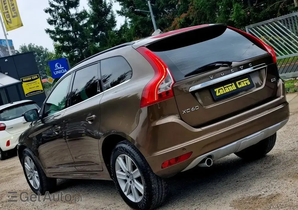VOLVO XC 60 D3 Geartronic Momentum