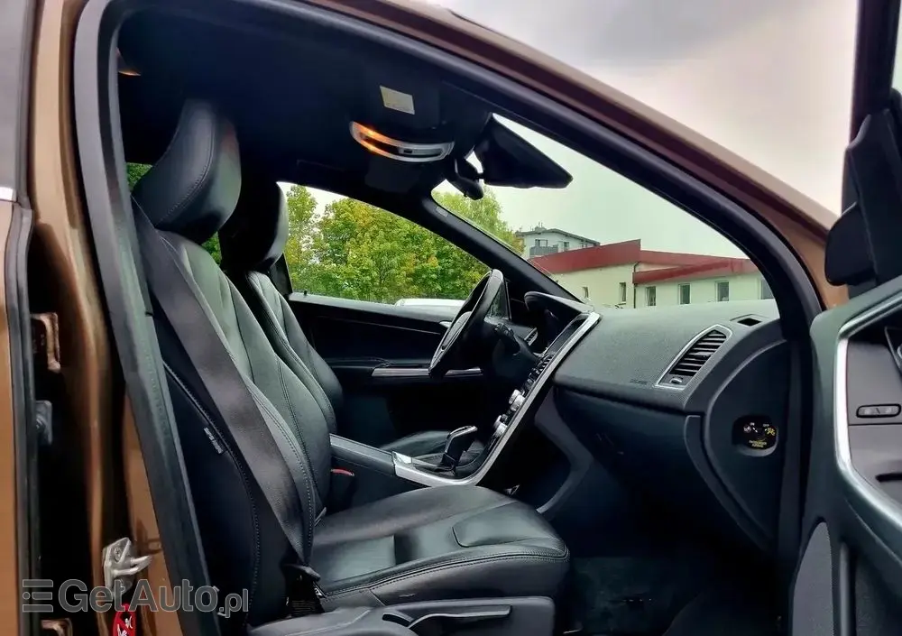 VOLVO XC 60 D3 Geartronic Momentum