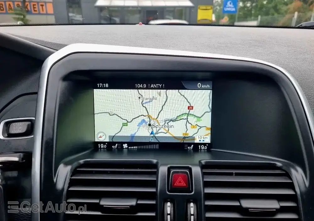 VOLVO XC 60 D3 Geartronic Momentum