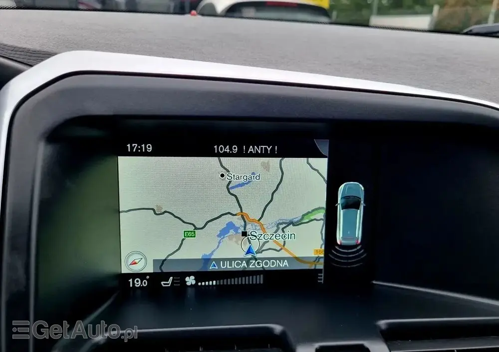 VOLVO XC 60 D3 Geartronic Momentum