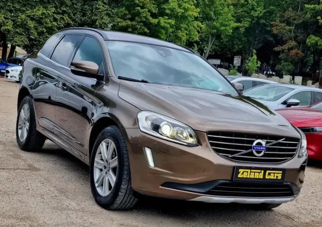VOLVO XC 60 D3 Geartronic Momentum