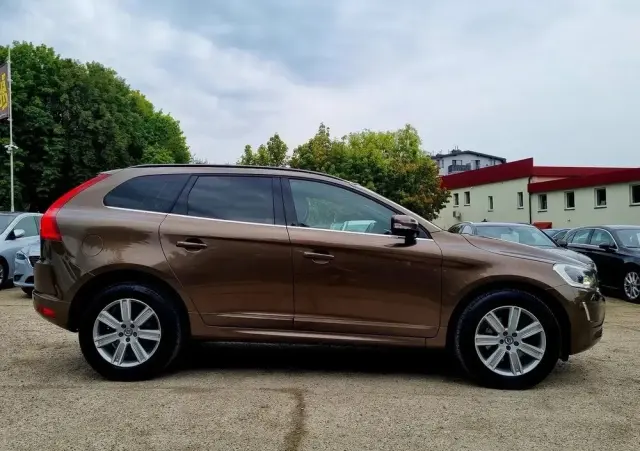 VOLVO XC 60 D3 Geartronic Momentum