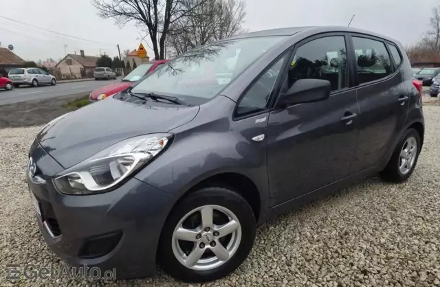 HYUNDAI Ix20 1.4i (90 KM)