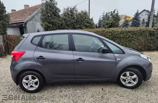 HYUNDAI Ix20 1.4i (90 KM)