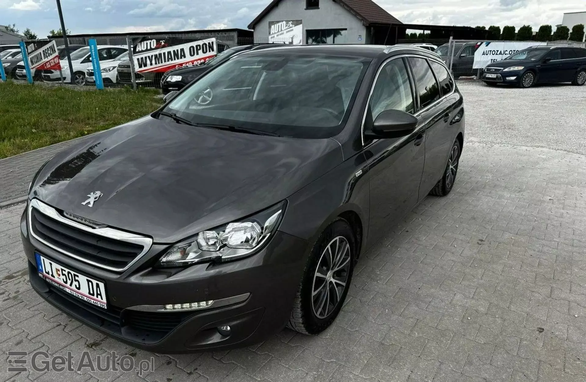 PEUGEOT 308 