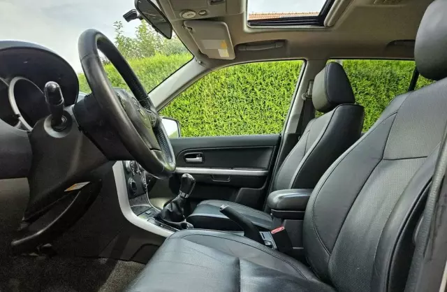 SUZUKI Grand Vitara 