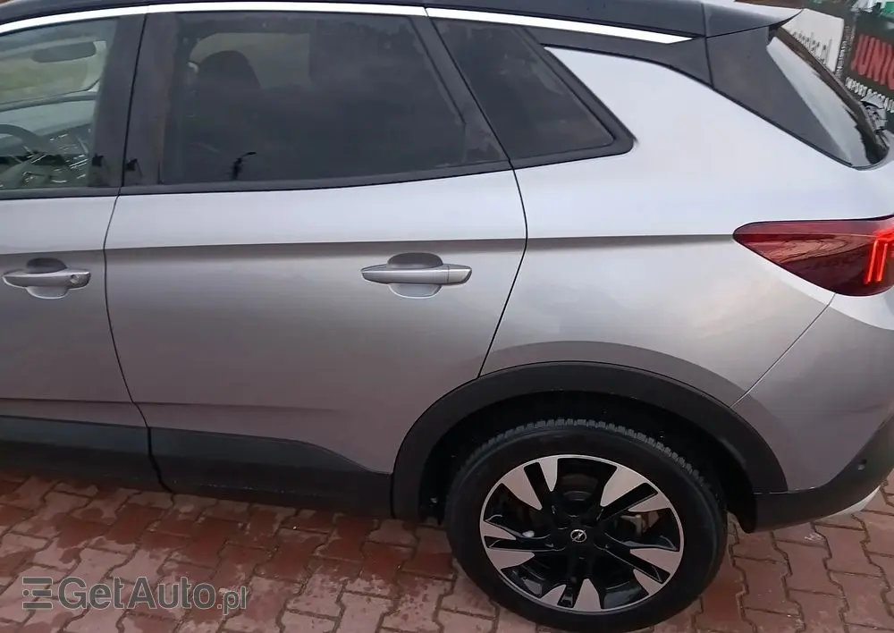 OPEL Grandland X 1.2 Start/Stop 2020