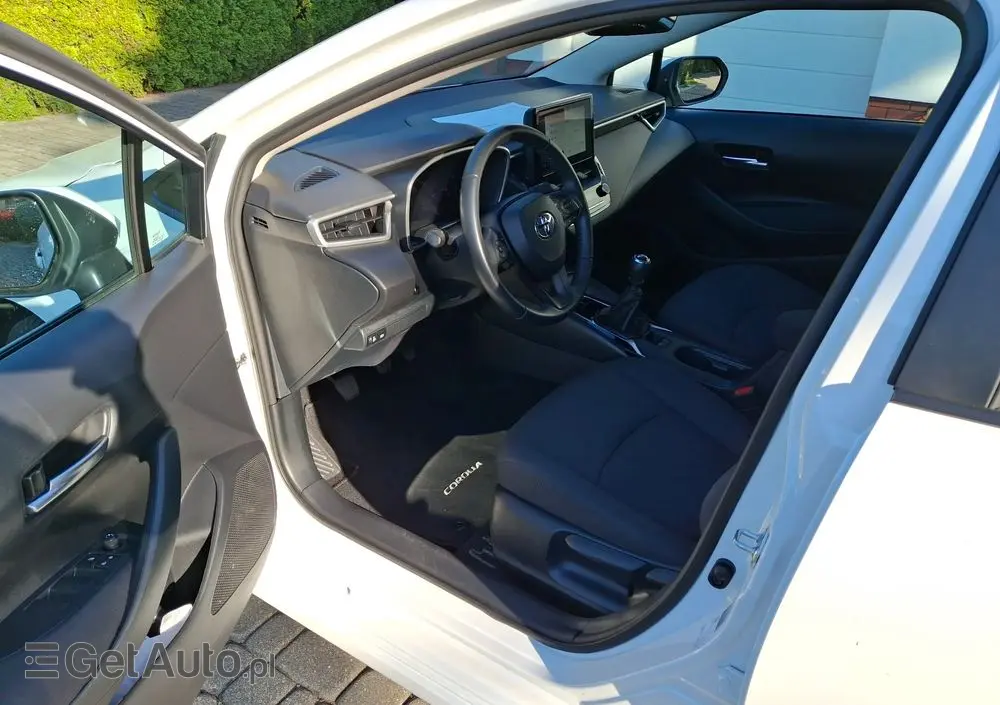 TOYOTA Corolla 1.5 Active