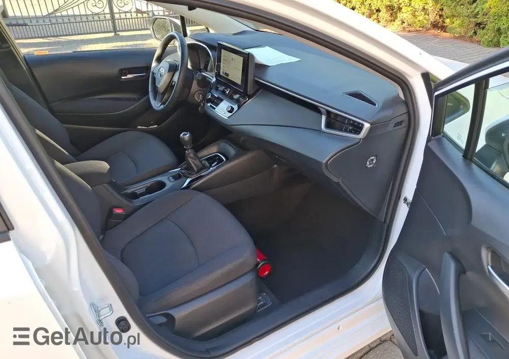 TOYOTA Corolla 1.5 Active