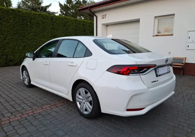 TOYOTA Corolla 1.5 Active