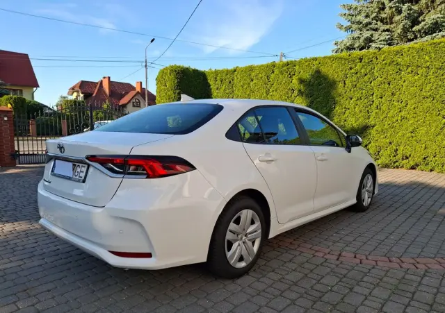 TOYOTA Corolla 1.5 Active