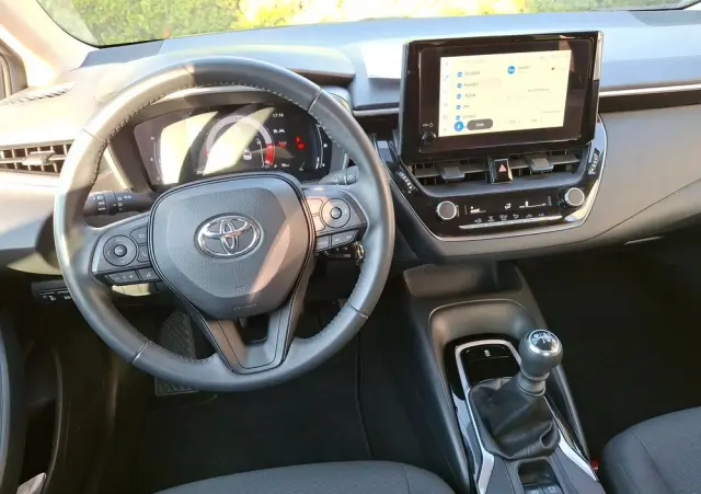 TOYOTA Corolla 1.5 Active