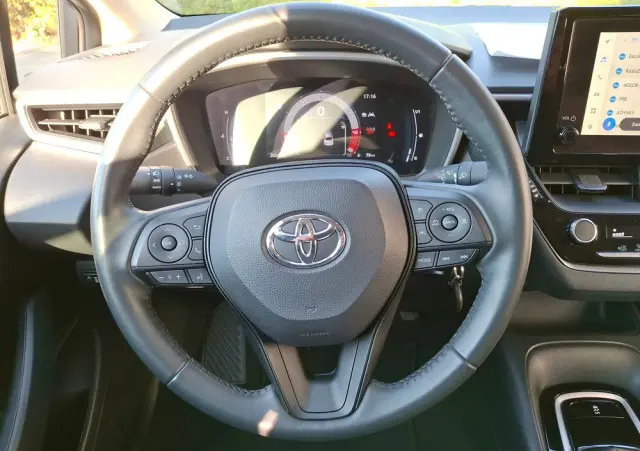 TOYOTA Corolla 1.5 Active