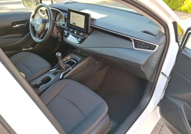 TOYOTA Corolla 1.5 Active