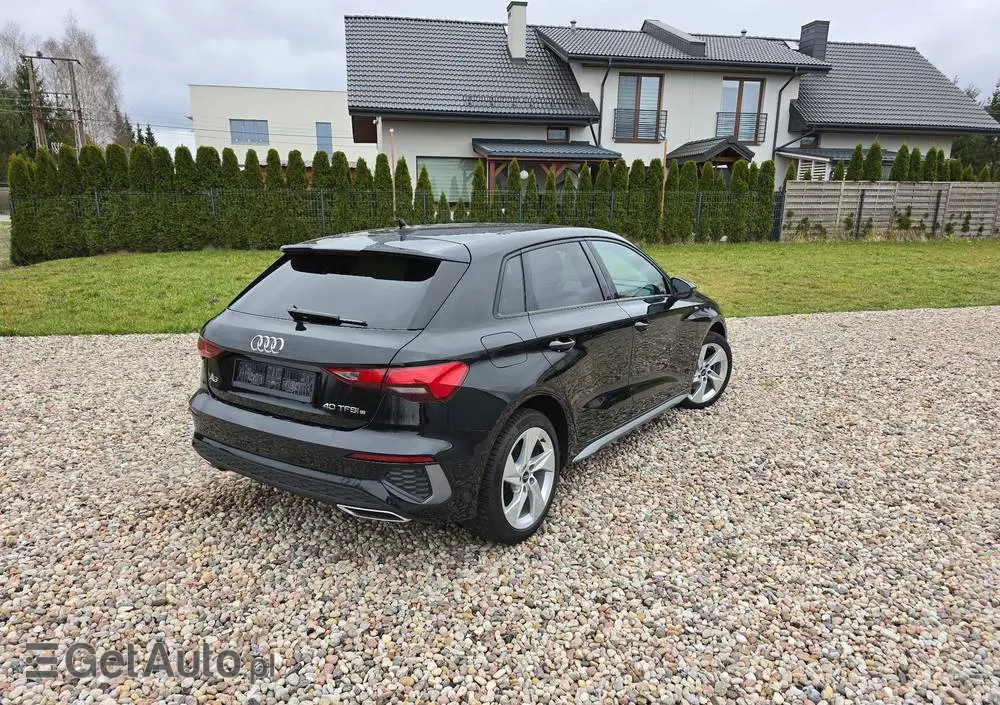 AUDI A3 Sportback 