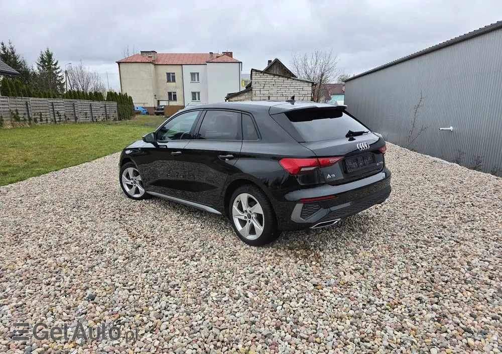 AUDI A3 Sportback 