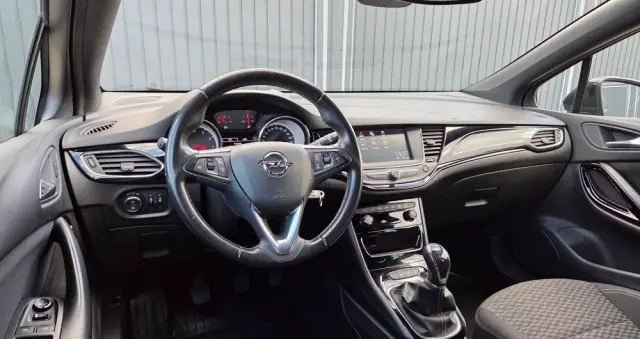 OPEL Astra 1.4 Turbo Dynamic