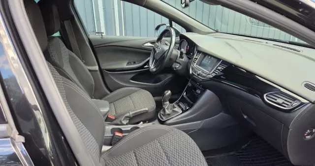 OPEL Astra 1.4 Turbo Dynamic