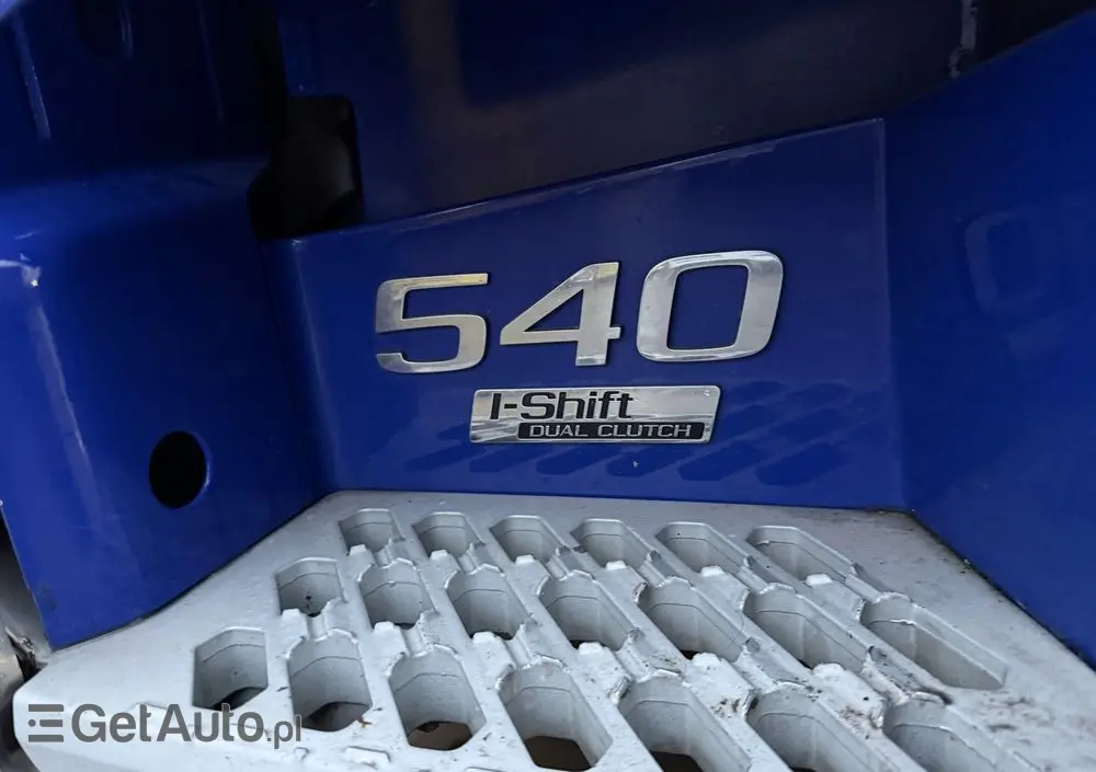 VOLVO 540 XL z Niemiec aerograf TV Show Truck pełne wyposażenie skóry 