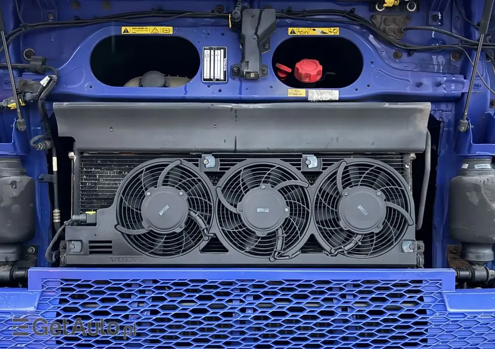 VOLVO 540 XL z Niemiec aerograf TV Show Truck pełne wyposażenie skóry 