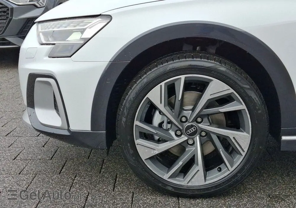 AUDI A3 Allstreet 