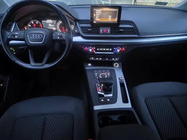 AUDI Q5 35 TDI Sport S tronic