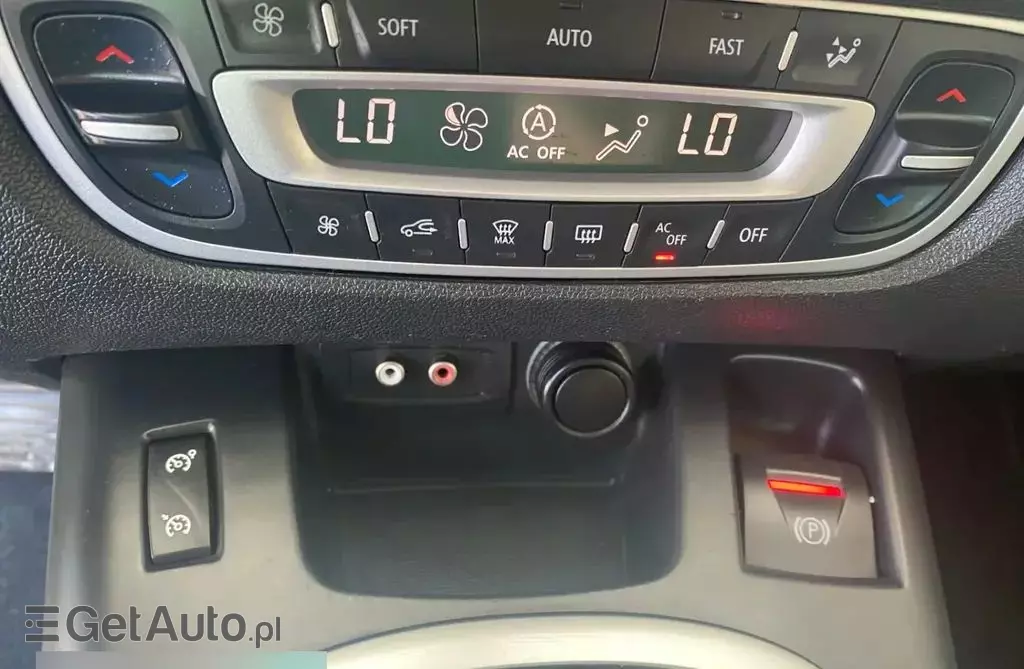 RENAULT Grand Scenic 