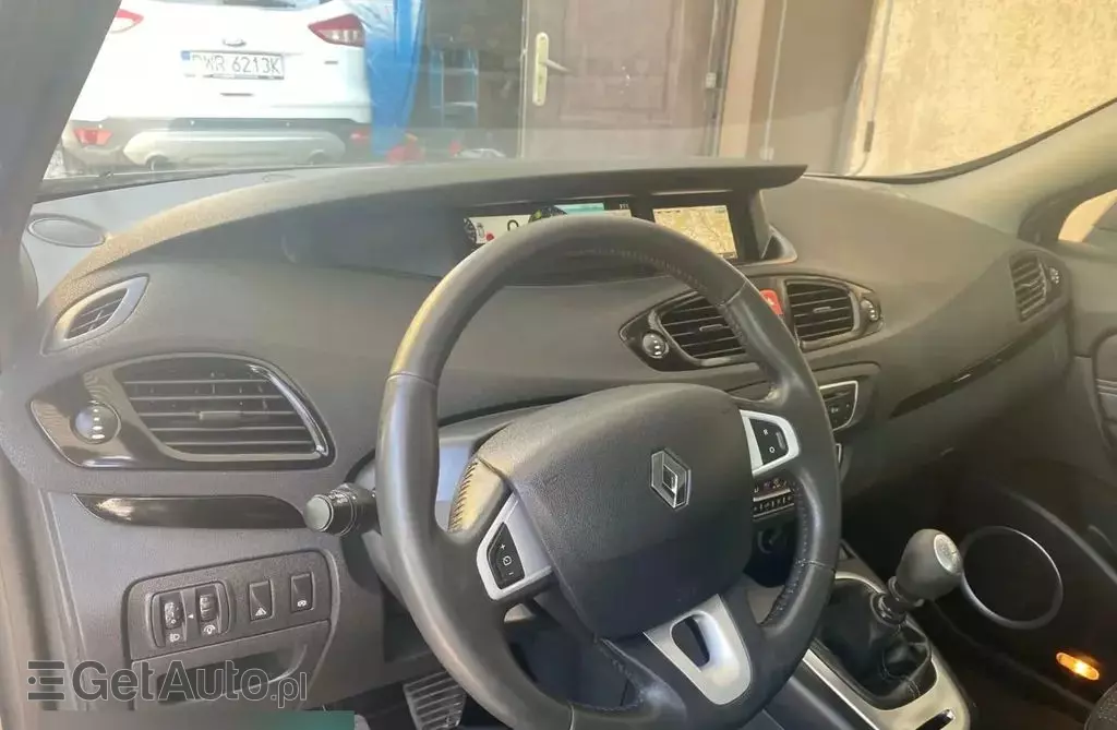 RENAULT Grand Scenic 
