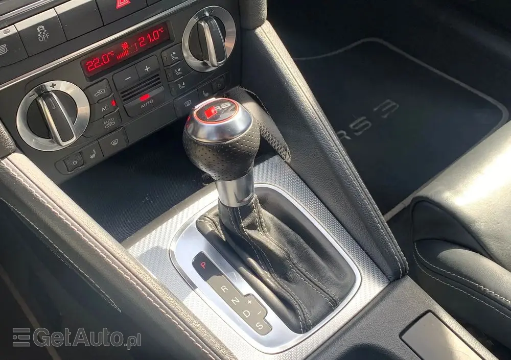 AUDI RS3 Sportback Sportback S tronic