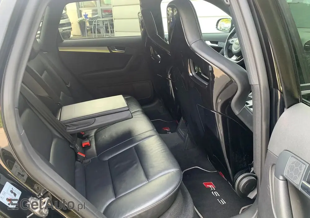 AUDI RS3 Sportback Sportback S tronic