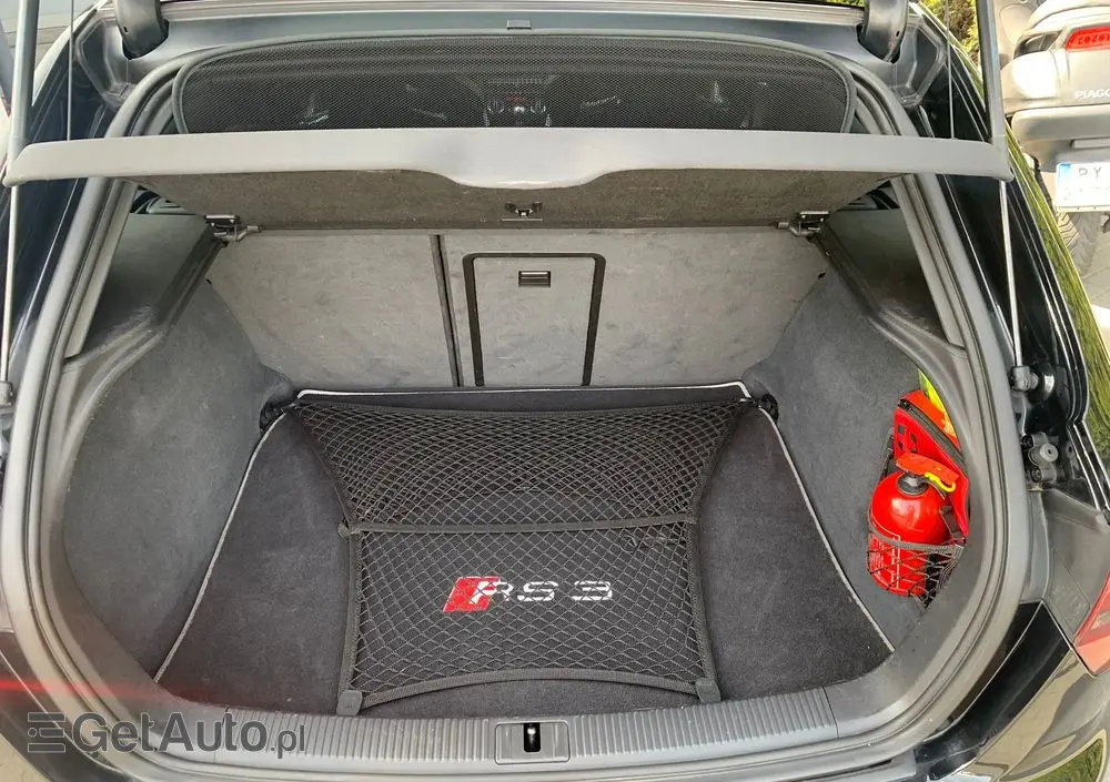 AUDI RS3 Sportback Sportback S tronic