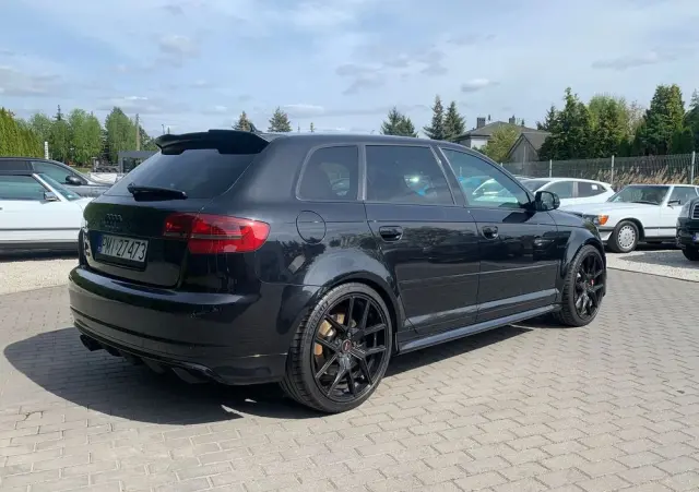 AUDI RS3 Sportback Sportback S tronic
