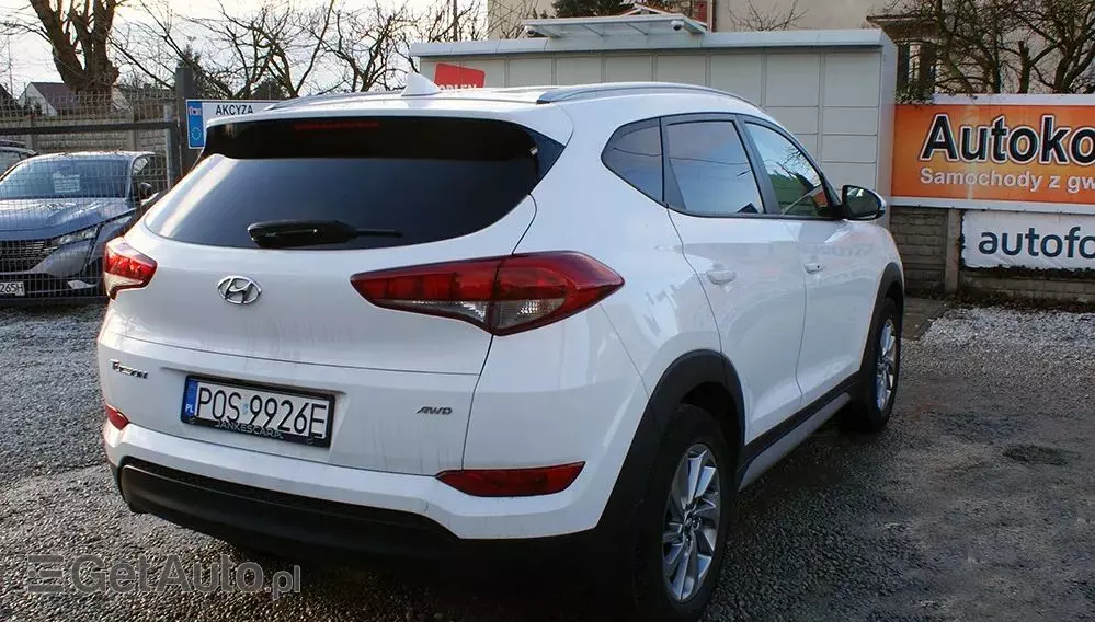HYUNDAI Tucson 