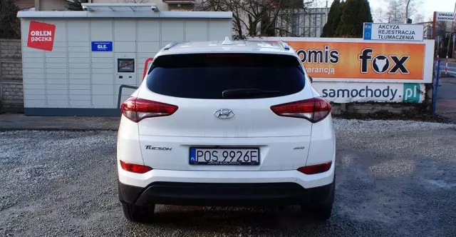 HYUNDAI Tucson 