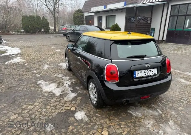 MINI ONE D Metropolitan