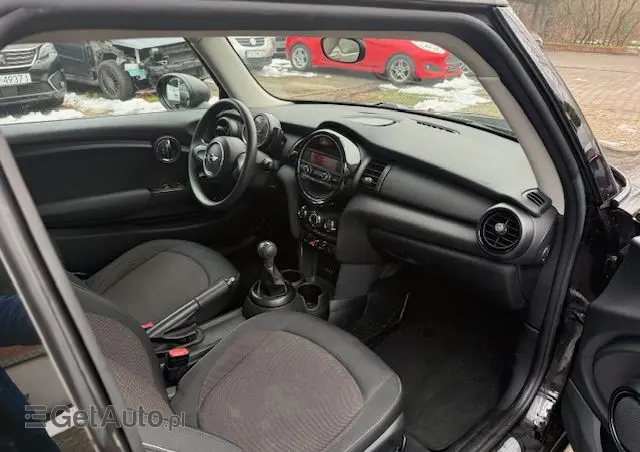 MINI ONE D Metropolitan