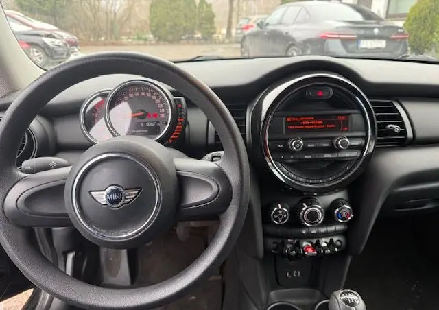 MINI ONE D Metropolitan