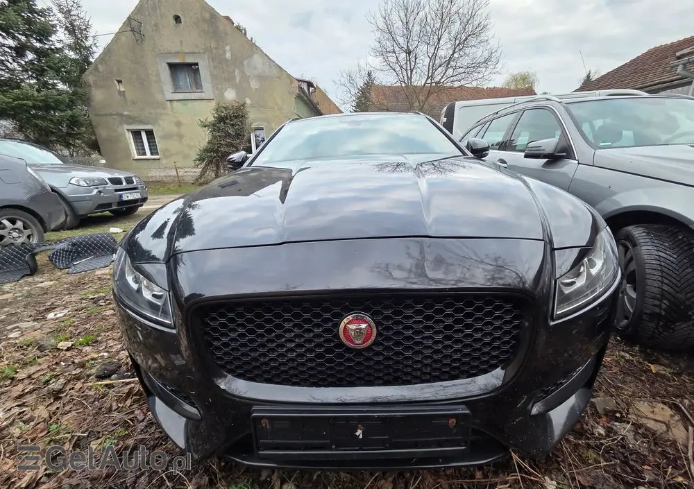 JAGUAR XF 20d R-Sport