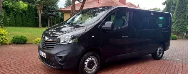 OPEL Vivaro 