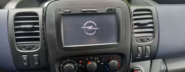 OPEL Vivaro 