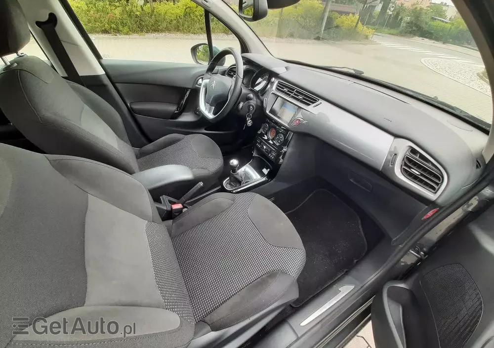 CITROËN C3 1.2 VTi Exclusive