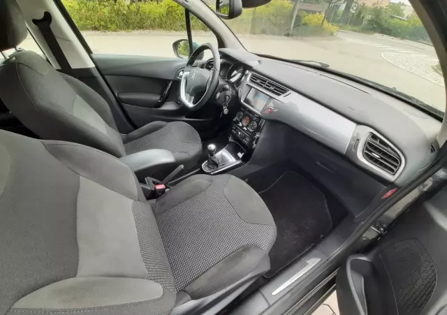 CITROËN C3 1.2 VTi Exclusive