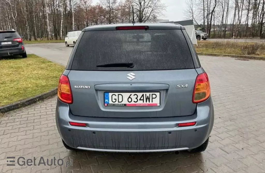 SUZUKI Sx4 
